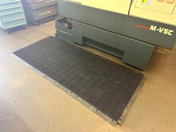 Anti fatigue mat used in warehouse